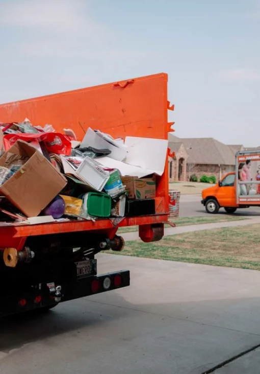 Quick and Efficient Furniture Removal in Dubai