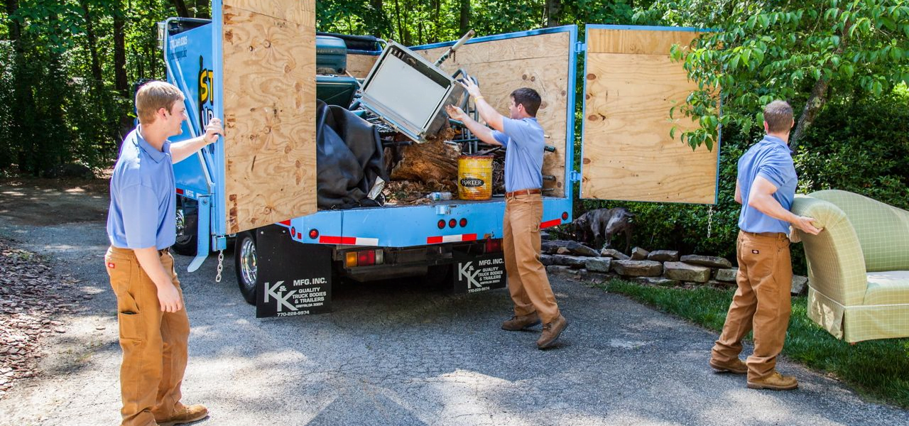 Old Furniture Removal In Dubai